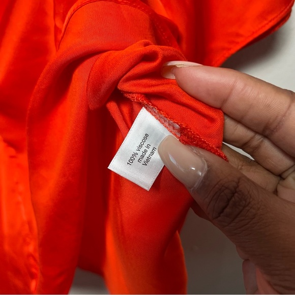 NEW Lane‎ Bryant Women Blouse 18 Red Relaxed Flutter-Sleeve Mock-Neck Top Satin - Picture 8 of 16